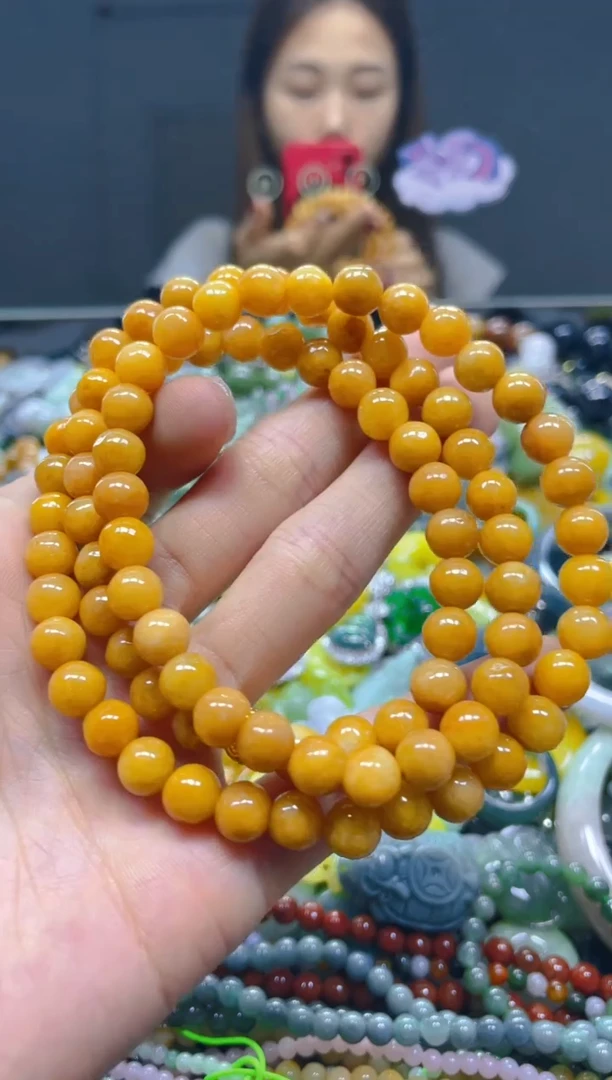 颈饰未镶嵌翡翠8MM/X/翡翠A货，一件也是批发价