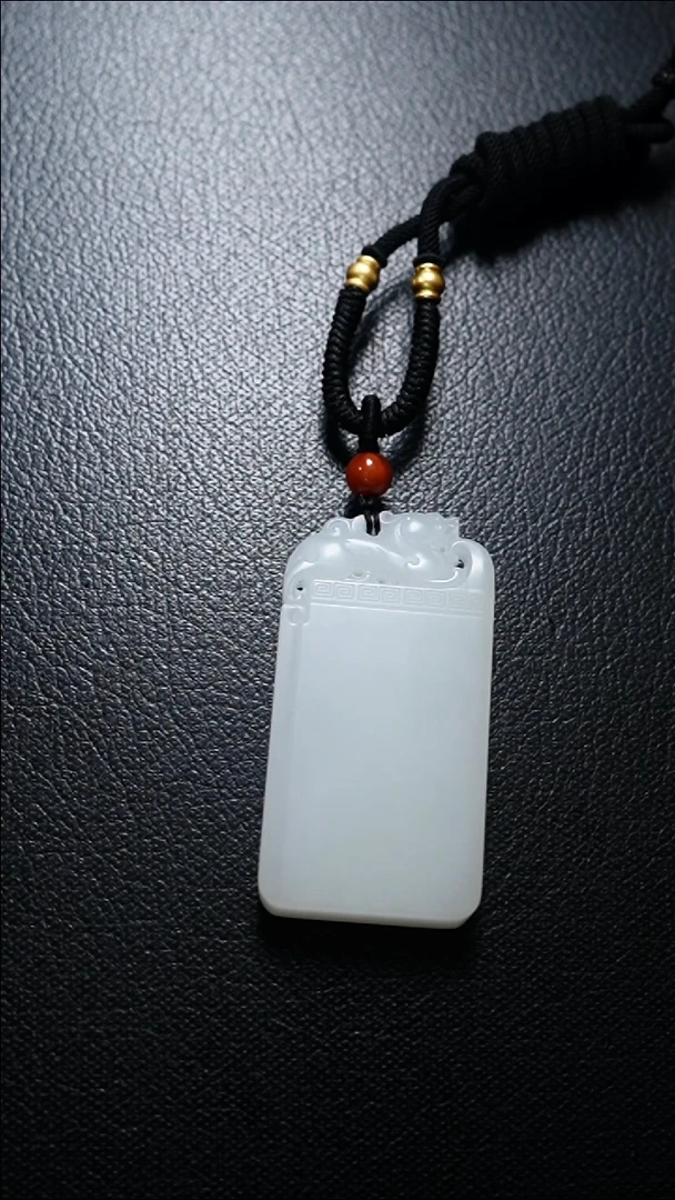 【闪购商品】和田玉颈饰未镶嵌无事牌