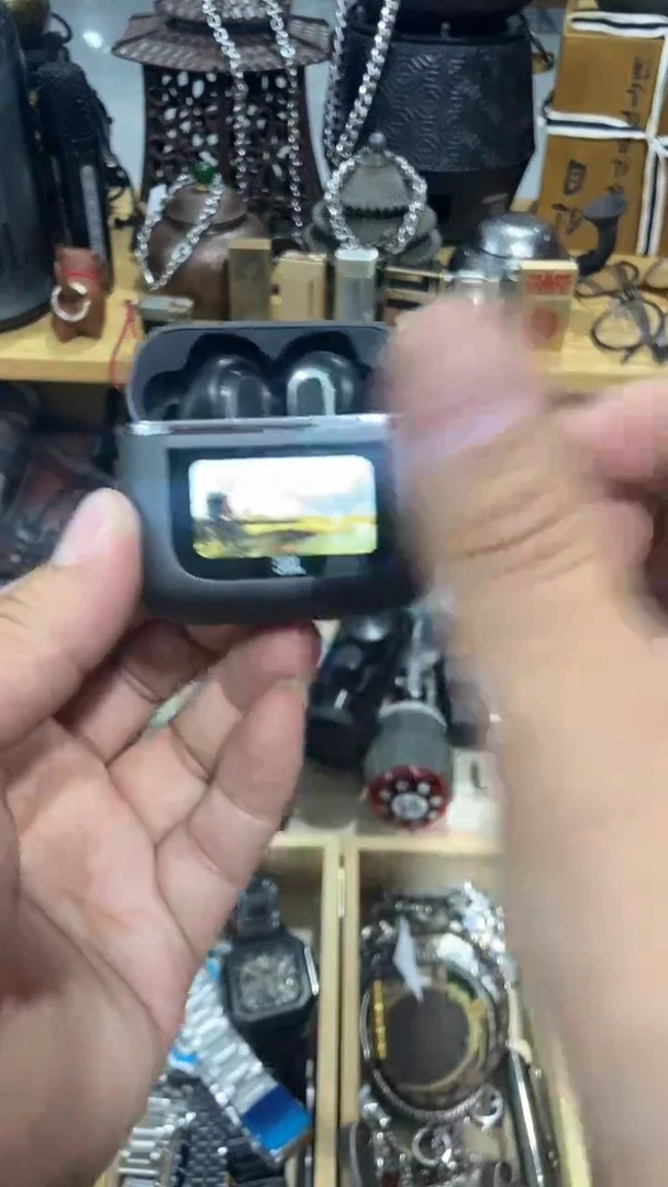 瓷片闪购商品  如图所示