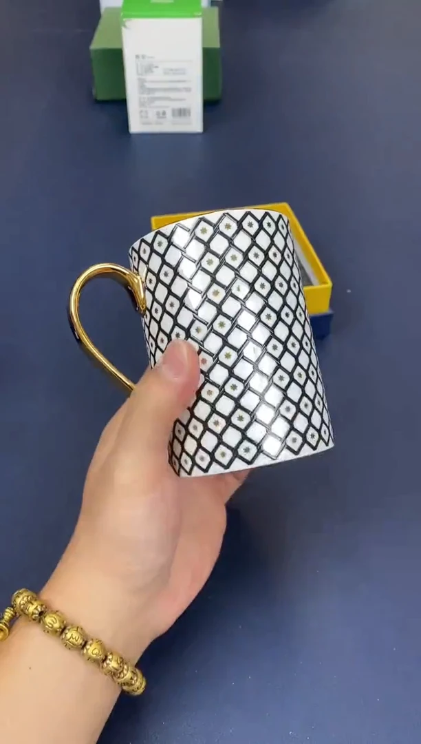 瓷片新号首播全场漏@@H1806