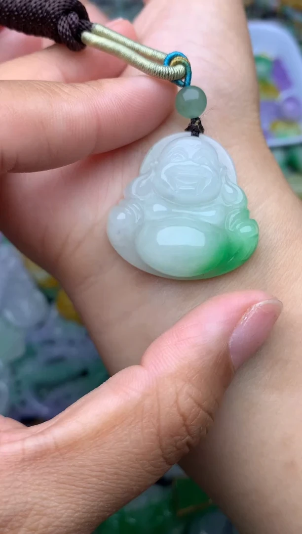 颈饰未镶嵌翡翠天然缅甸翡翠吊坠
