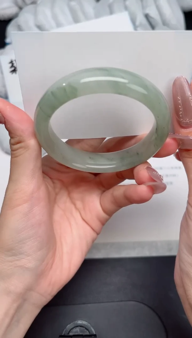 石英质玉手镯未镶嵌K177-54