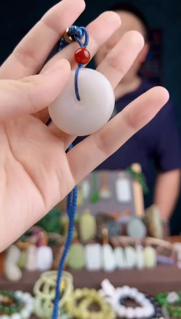 和田玉未镶嵌颈饰多样性发货 拍一单发一个