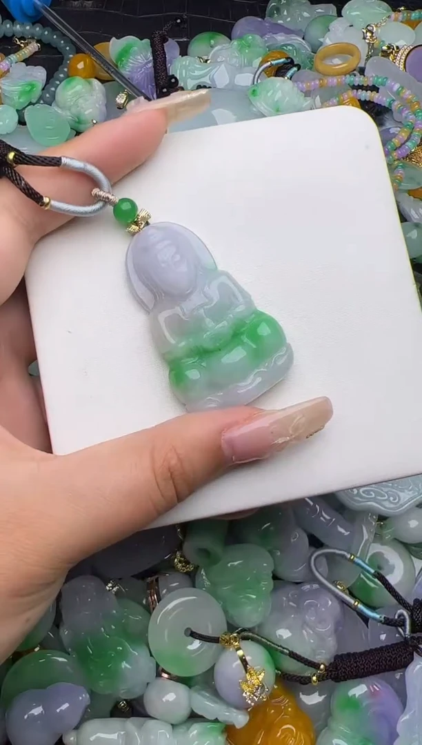 翡翠未镶嵌颈饰天然缅甸翡翠吊坠