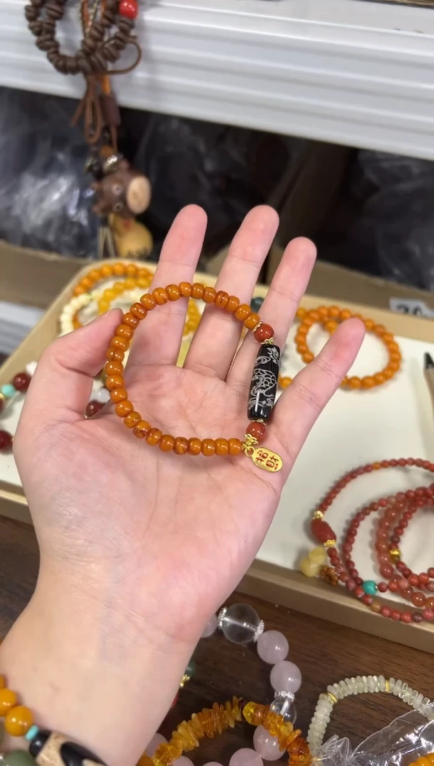 未镶嵌蜜蜡手链回流老蜜蜡龙腾玛瑙珠手串[1995]