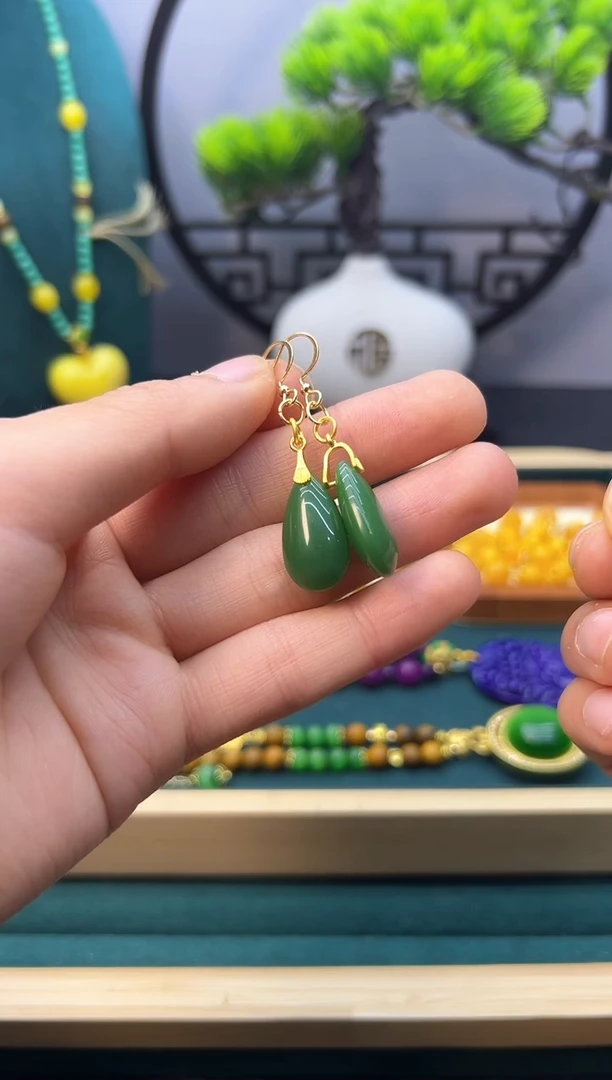 【闪购商品】和田玉耳饰14K金镶嵌E119