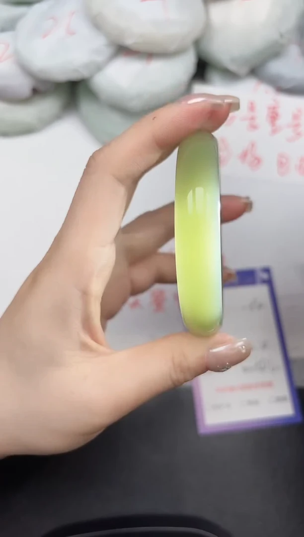 东凌女款手镯154/60.4