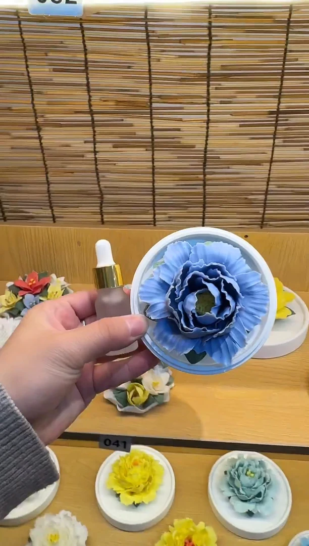 陶瓷陶瓷手捏花