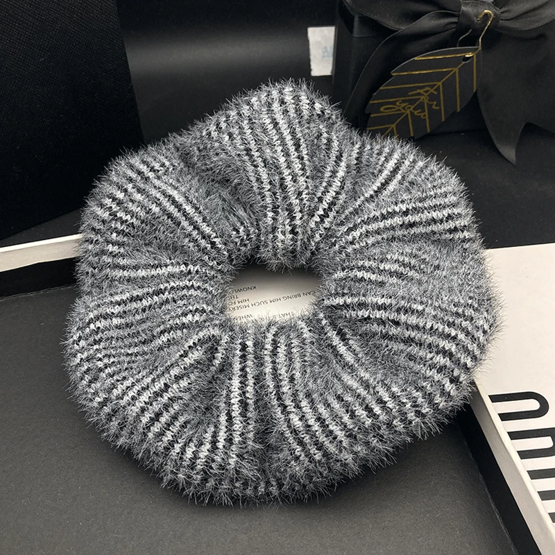 高级感2025秋冬水貂毛条纹大肠发圈韩版慵懒风扎头发丸子头发饰