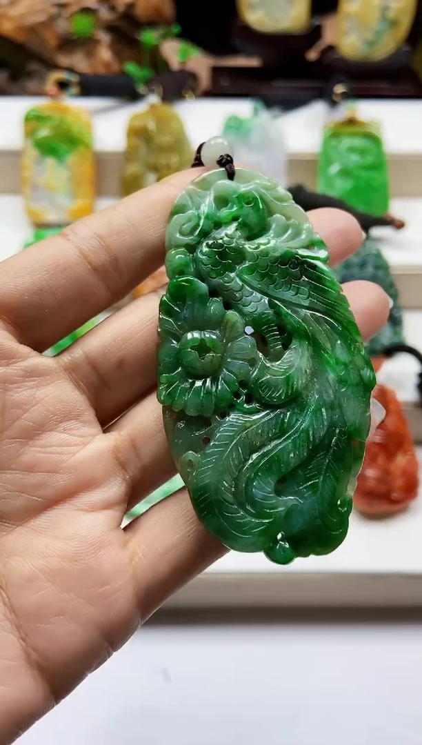 颈饰未镶嵌翡翠翡翠A货