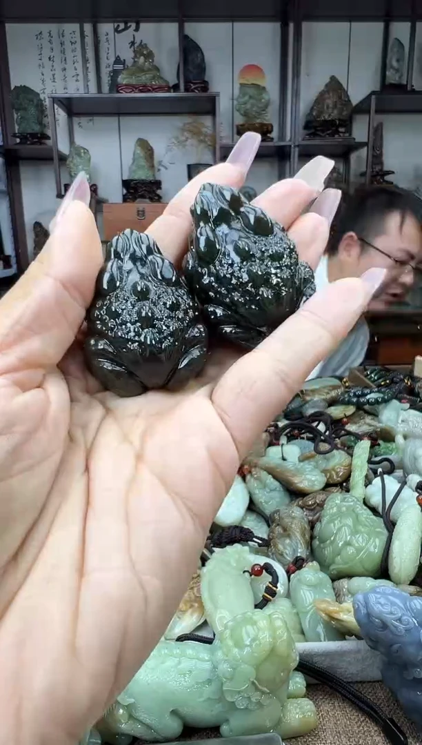 未镶嵌和田玉把件多样性发货 拍一发一