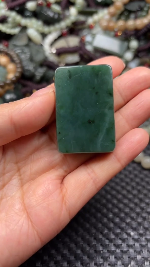 【闪购商品】和田玉颈饰未镶嵌.