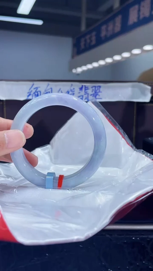 未镶嵌手镯翡翠2