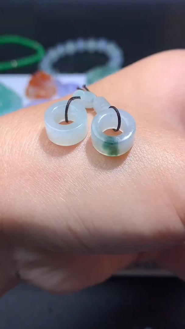 未镶嵌定制翡翠毛货