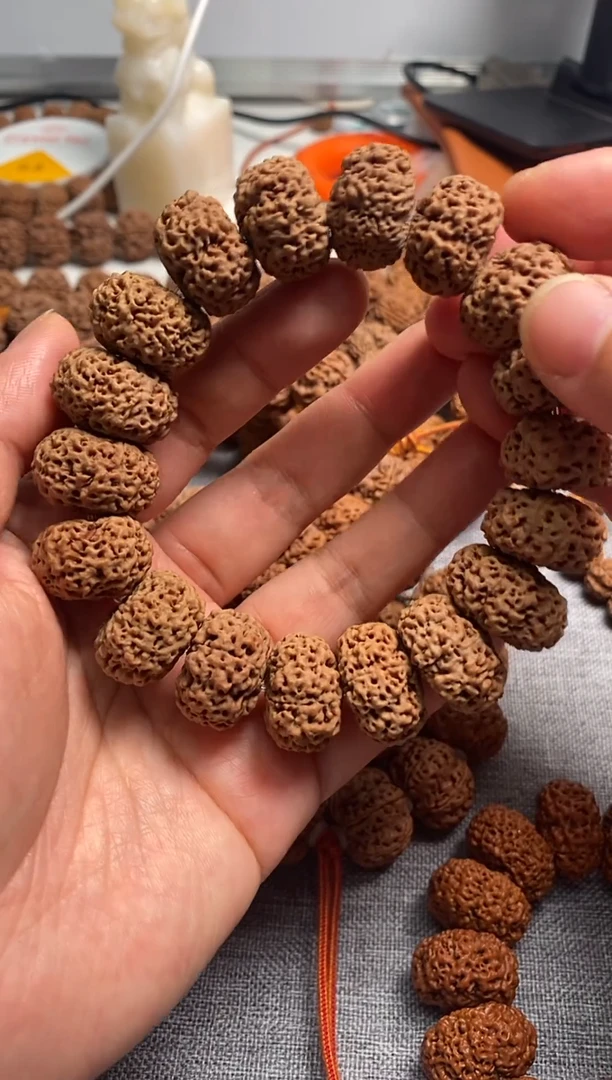 吊坠金刚菩提四瓣龙蛭