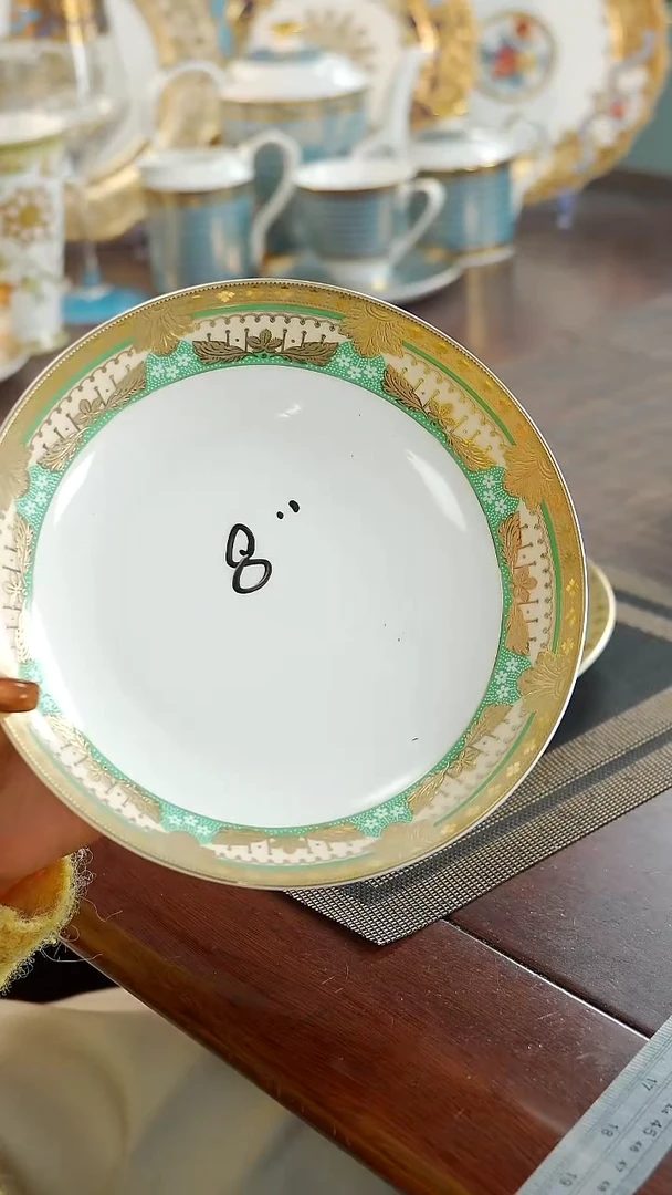 瓷片8英寸菜盘 福利价