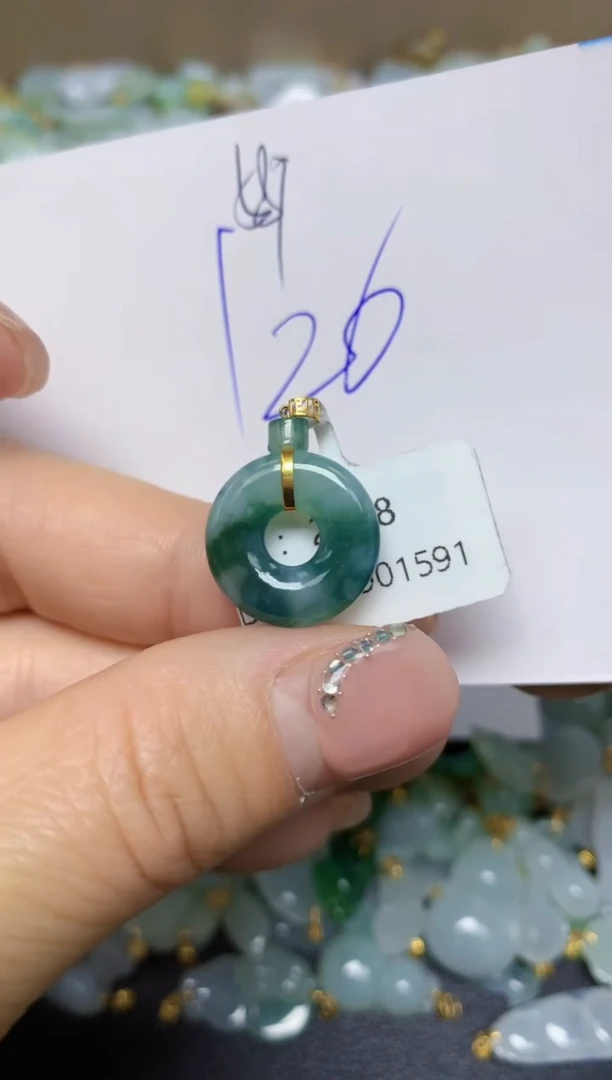 【闪购商品】翡翠挂件18K金镶嵌 天然翡翠A货