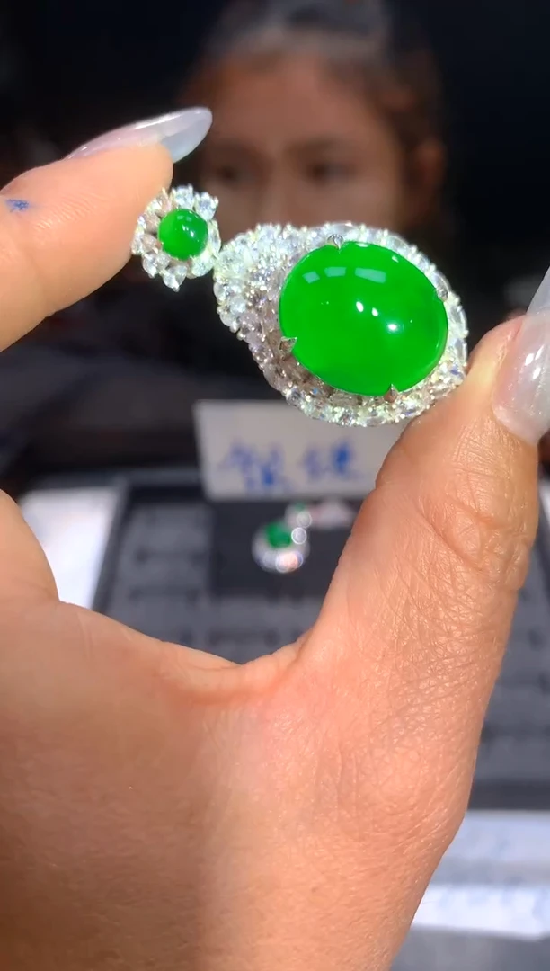 【闪购商品】定制翡翠未镶嵌62-多样性发货（发其一）