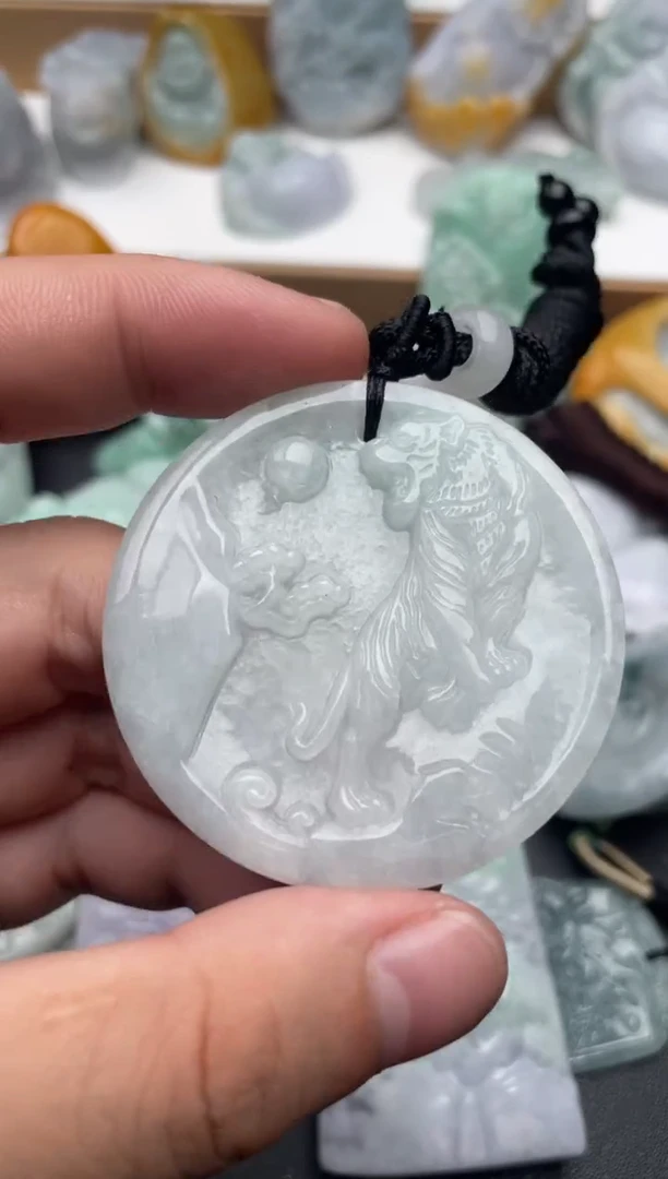 吊坠(不含链)未镶嵌翡翠1