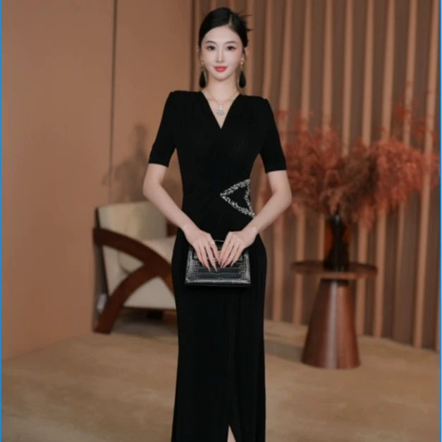 东东定制【缪斯女神】25年夏装新品时尚气质轻奢显瘦百搭连衣裙