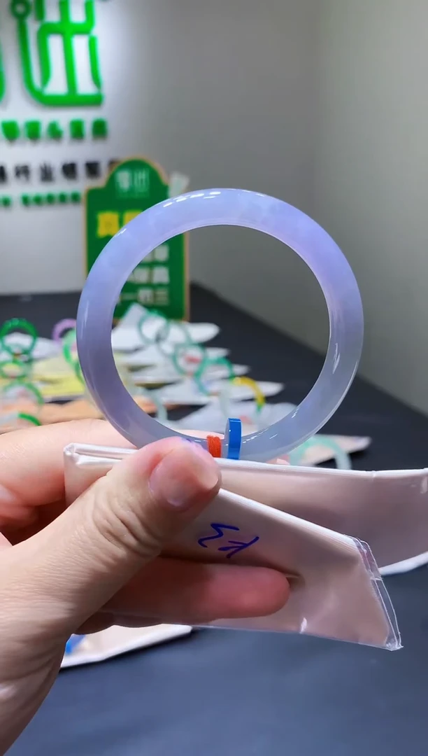 未镶嵌手镯翡翠-k3天然缅甸A货翡翠52.5圆条