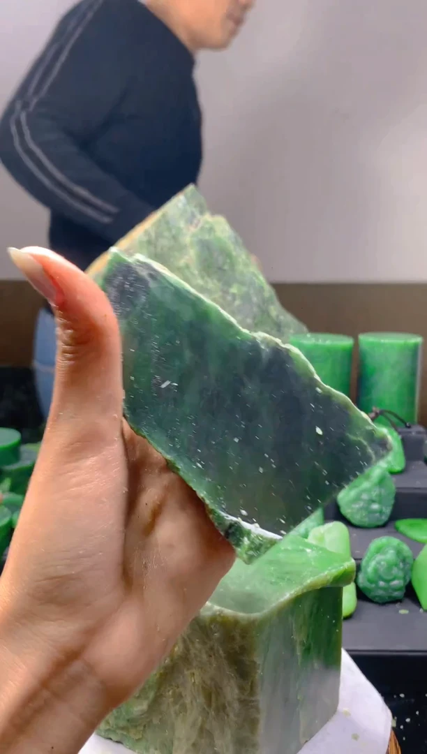 未镶嵌和田玉珠宝半成品1