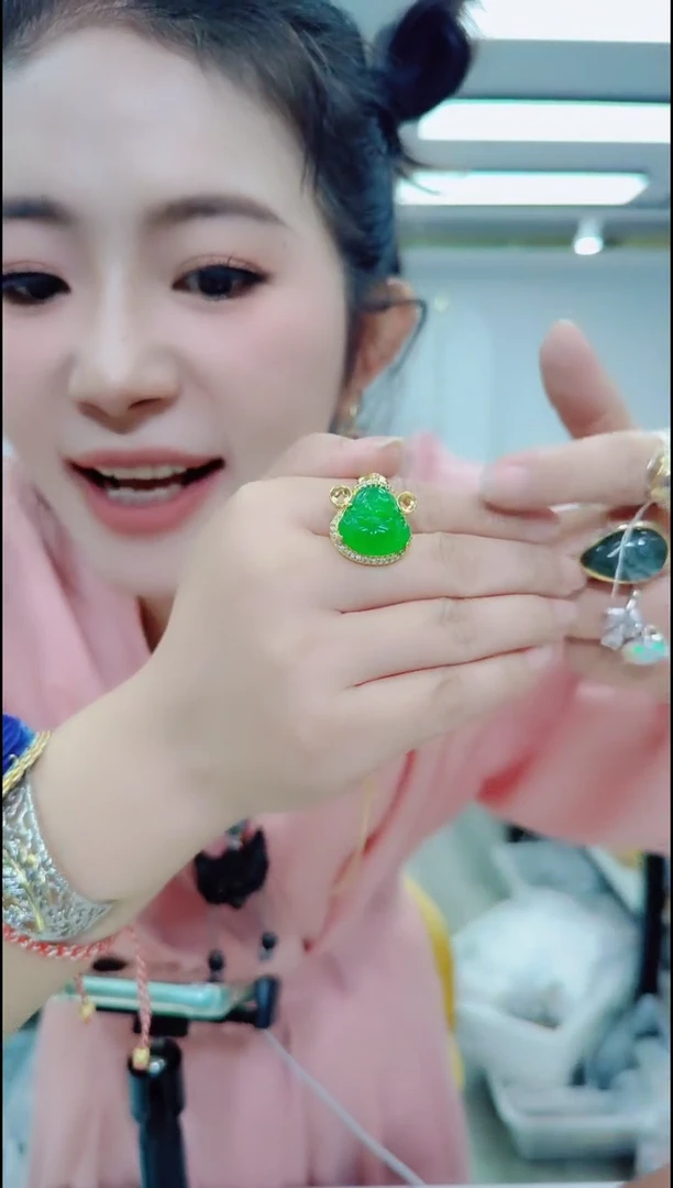 石英岩玉合金颈饰2934财神吊坠