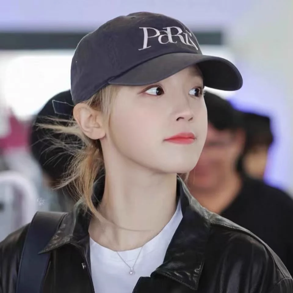 雨琦同款韩国PARIS字母刺绣简约鸭舌帽女春夏百搭遮阳棒球帽