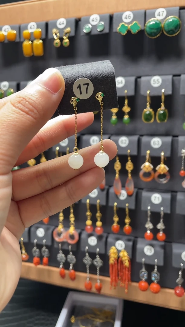 【闪购商品】和田玉耳饰银S925镶嵌0017