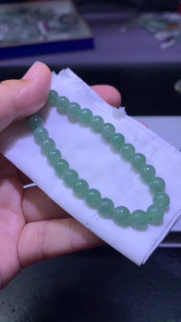 未镶嵌定制翡翠毛货