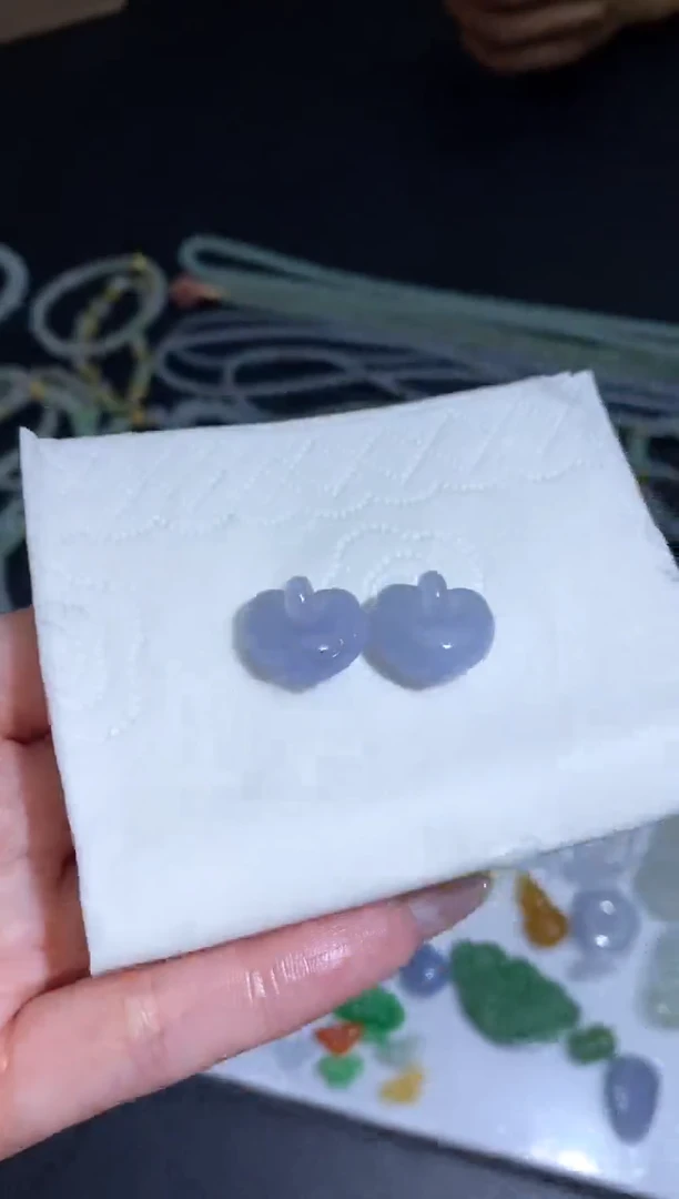 未镶嵌定制翡翠翡翠毛货~