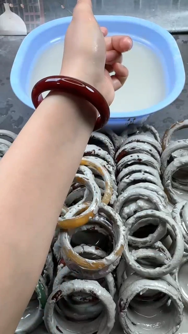 石英质玉手镯未镶嵌22 6160