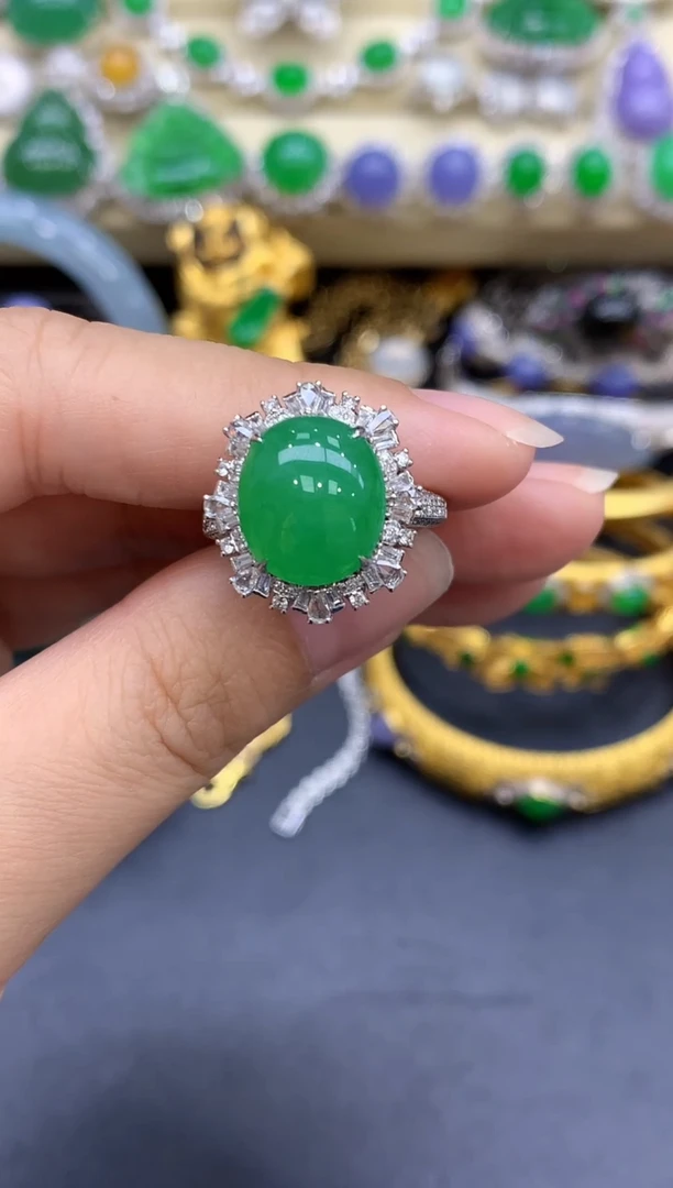 18K金镶嵌戒指翡翠424-中国好珍宝