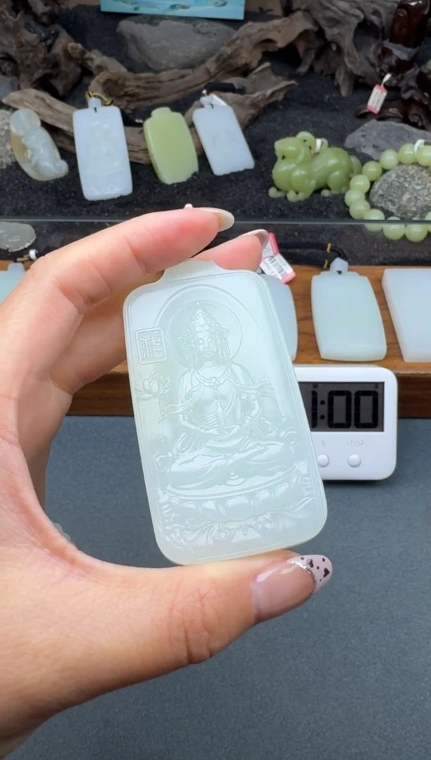 颈饰未镶嵌和田玉3