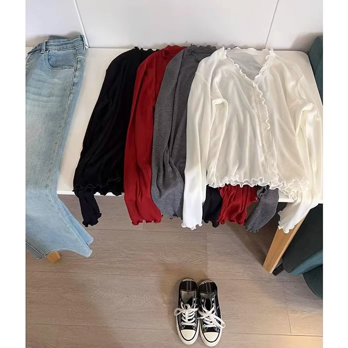 外套女秋季新款2025十三行小个子红色木耳边上衣薄款长袖针织开衫