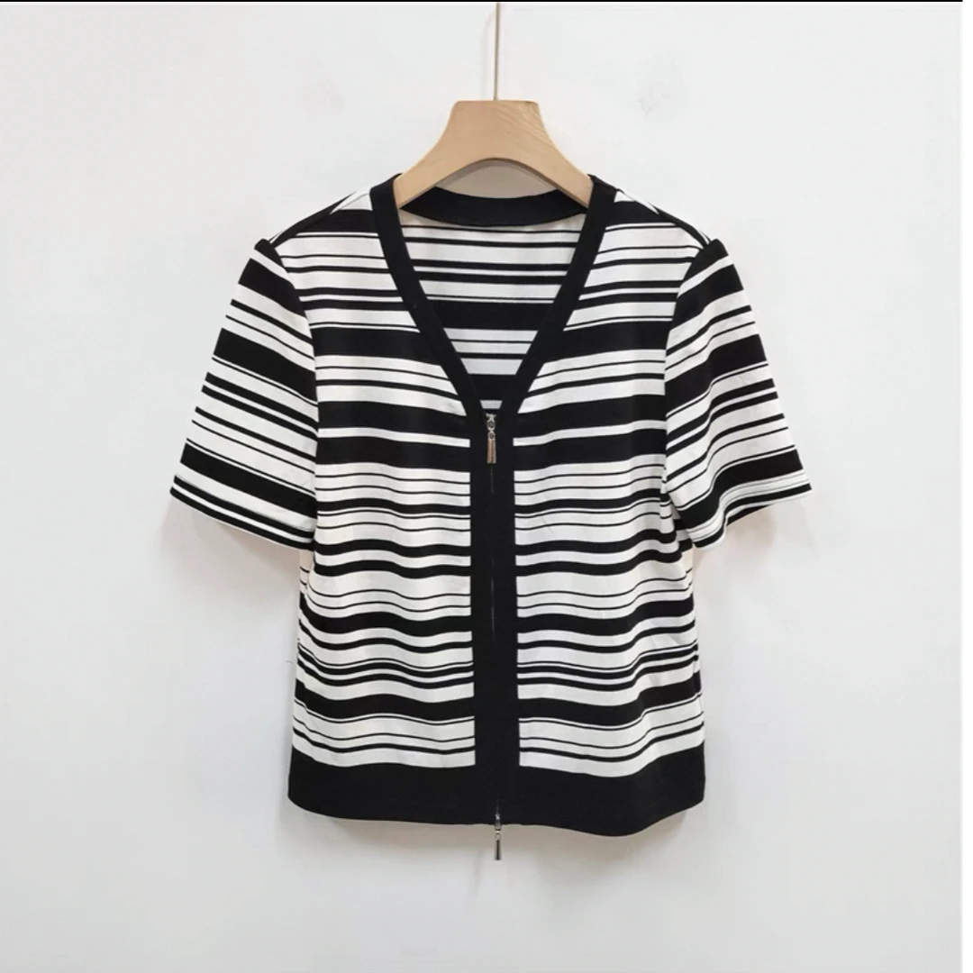 芭莎家时尚洋气条纹拉链短袖