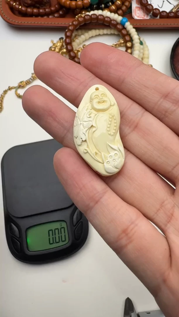 裸石蜜蜡未镶嵌蜜蜡牌子