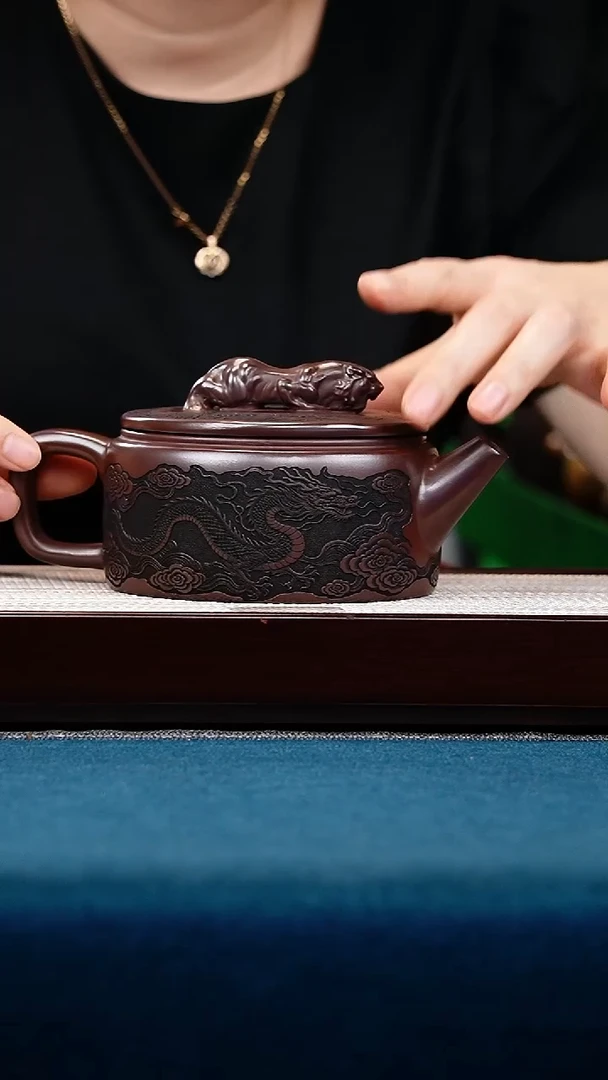 茶杯紫砂石红卧虎藏龙