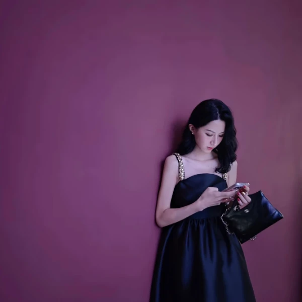 SP原原单单双肩重工珠珠公主风时尚高级感夏季黑色显瘦吊带裙