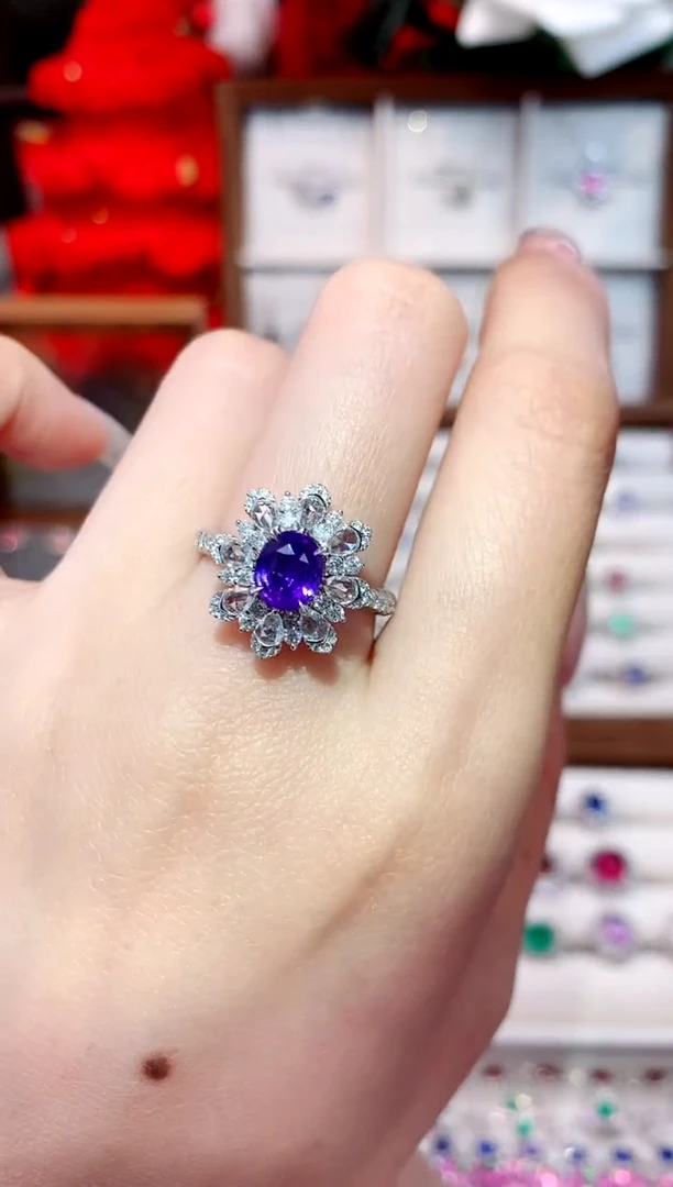 戒指变色蓝宝石18K金镶嵌1.07ct/天然宝石/七天无理由