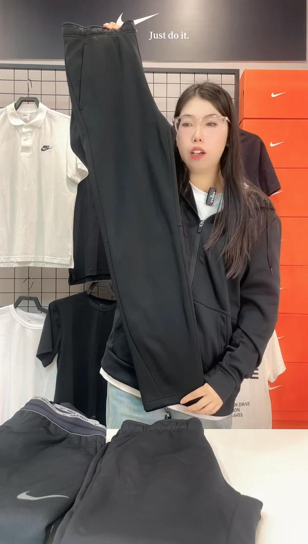 54 直筒平角长裤L码 140-160斤