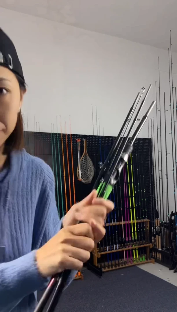 2.4m碳素鲈鱼绿色枪柄2.4米（瑕疵尾货竿，没有售后，介意勿拍）