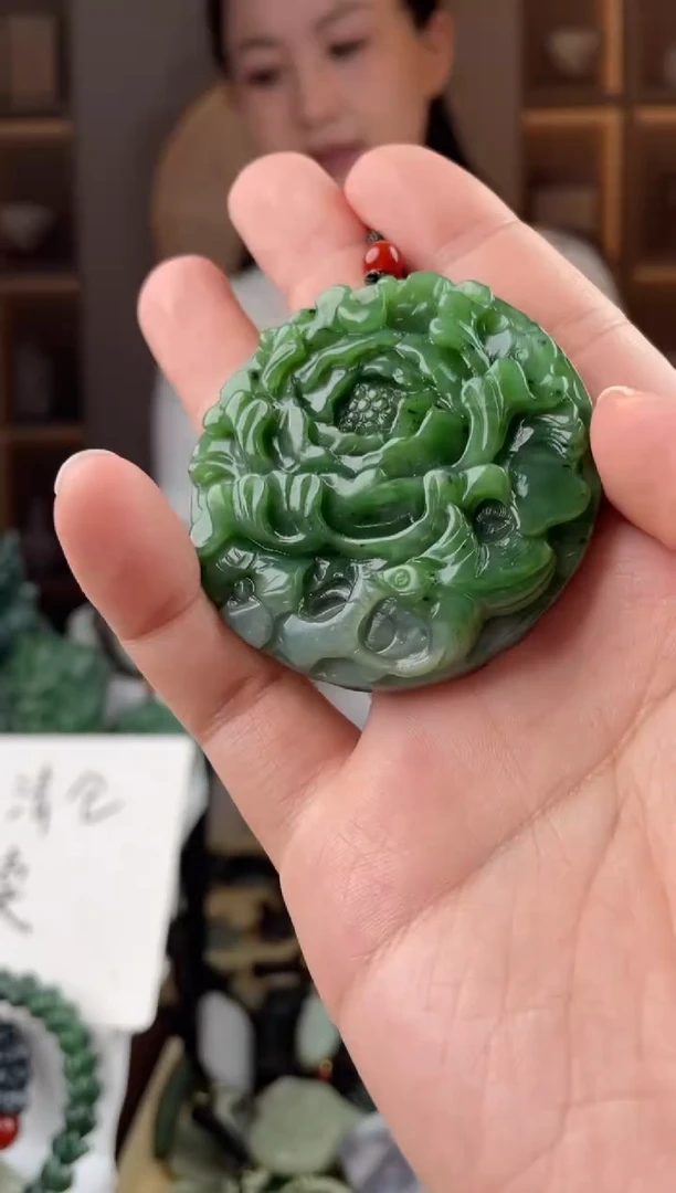 颈饰未镶嵌和田玉拍一发一，多样性发货
