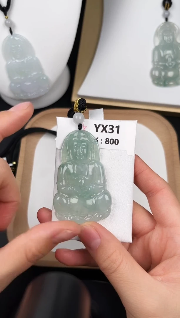 颈饰未镶嵌翡翠YX31冰观音