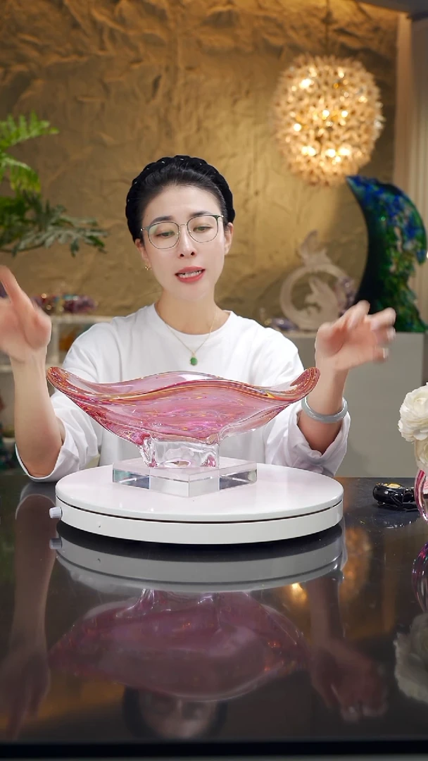 福利金粉色凤尾果盘