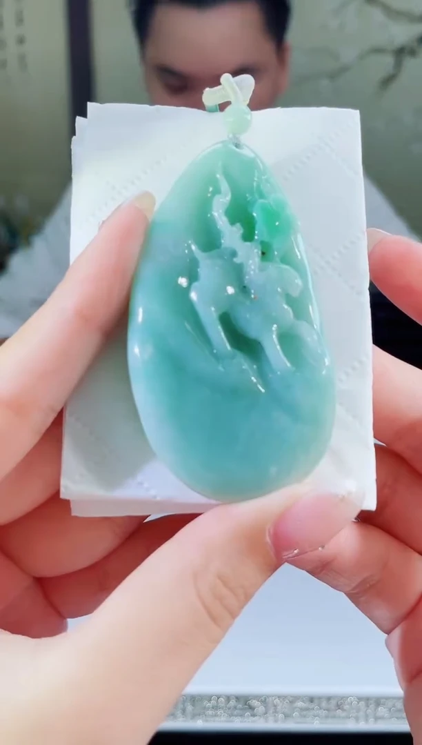 颈饰未镶嵌翡翠翡翠多样性发其一