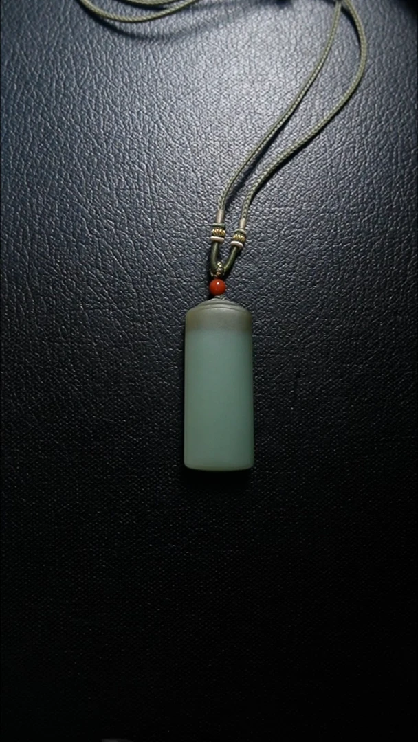 颈饰未镶嵌和田玉无事牌