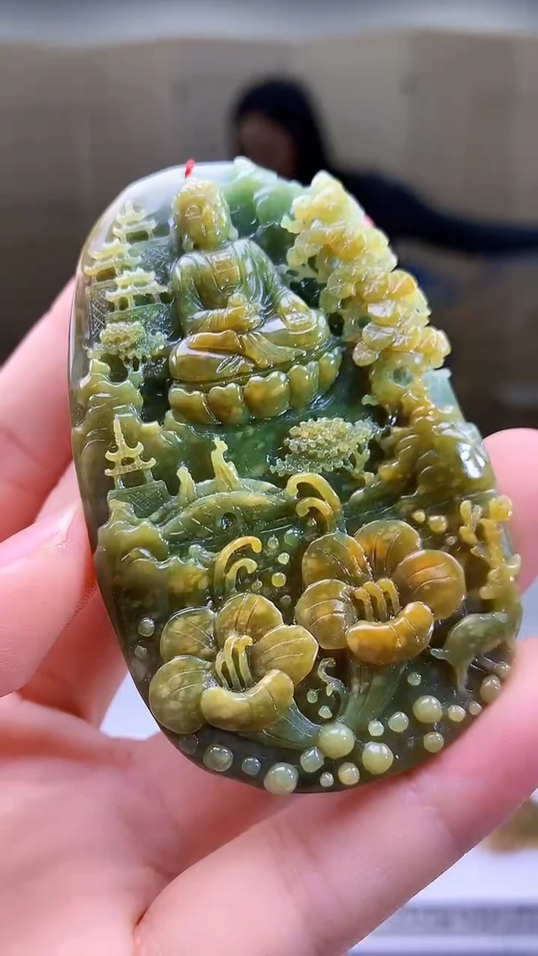 【闪购商品】定制翡翠未镶嵌4852bb-毛货挂件58