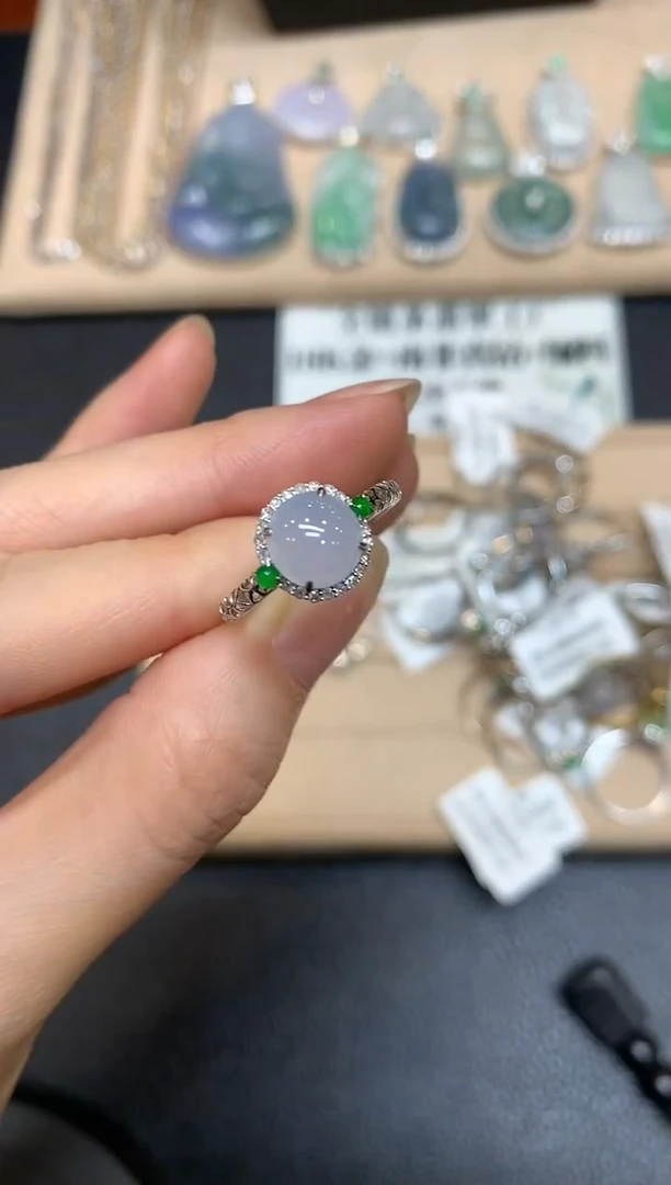 【闪购商品】翡翠戒指18K金镶嵌【无服务费