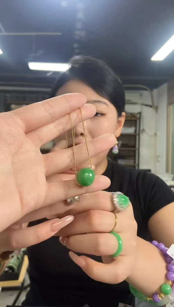 翡翠未镶嵌颈饰闪购链接多样性发其一颜色微差